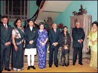 सार्क के एक पुराने शिखर सम्मेलन में जुटे नेता