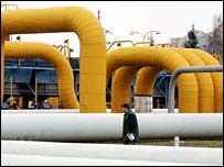 خطوط لوله انرژی در مرز اسلواکی-اوکراين