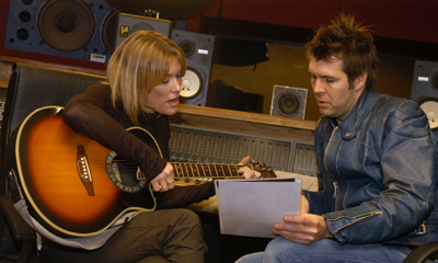 Cerys and Rhod practise Sosban Fach