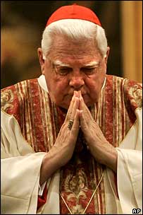 O cardeal Bernard Law