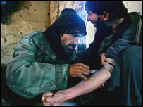 ايډز او روږدي کسان 