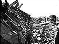 پادگان های بمبگذاری شده تفنگداران دريايی آمريکا در بيروت، 1983