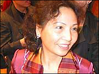 Nhà văn Dương Thu Hương (ảnh voanews.com)