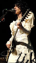 PJ Harvey (pic: Shirlaine Forrest)