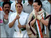 सोनिया गाँधी