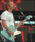 Feeder sent the crowd wild