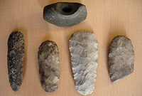 Bwyeill carreg o'r Oes Neolithig