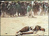 İran'da taşlayarak öldürme