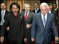 Bà Rice và ông Abbas