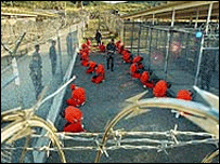 Zajatci na Guantanamu