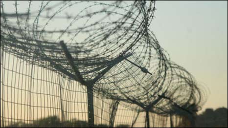 Muro Botswana-Zimbabwe. Foto cortesía Zimbabwe Telegraph.