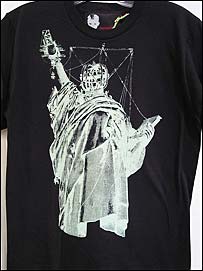 طراح تی شرت