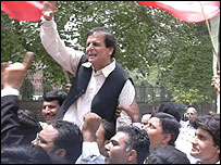 مسلم لیگ کے رہنماء جاوید ہاشمی