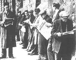 peopel reading the news of D-Day