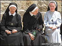 چند راهبه مسیحی در بیت المقدس