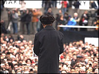 منڈیلا ستائیس سال جیل میں رہے تھے