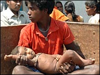 Civilians caught in the war 2009 March photo